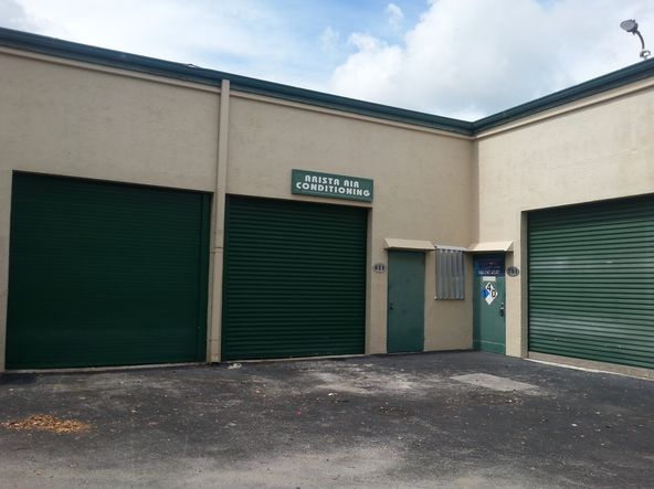 1791 Blount Rd, Pompano Beach, FL 33069